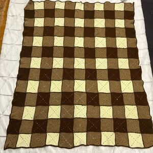 Vtg Handmade Granny Square Afghan Crochet Throw Blanket Brown Tones 48” X 60”